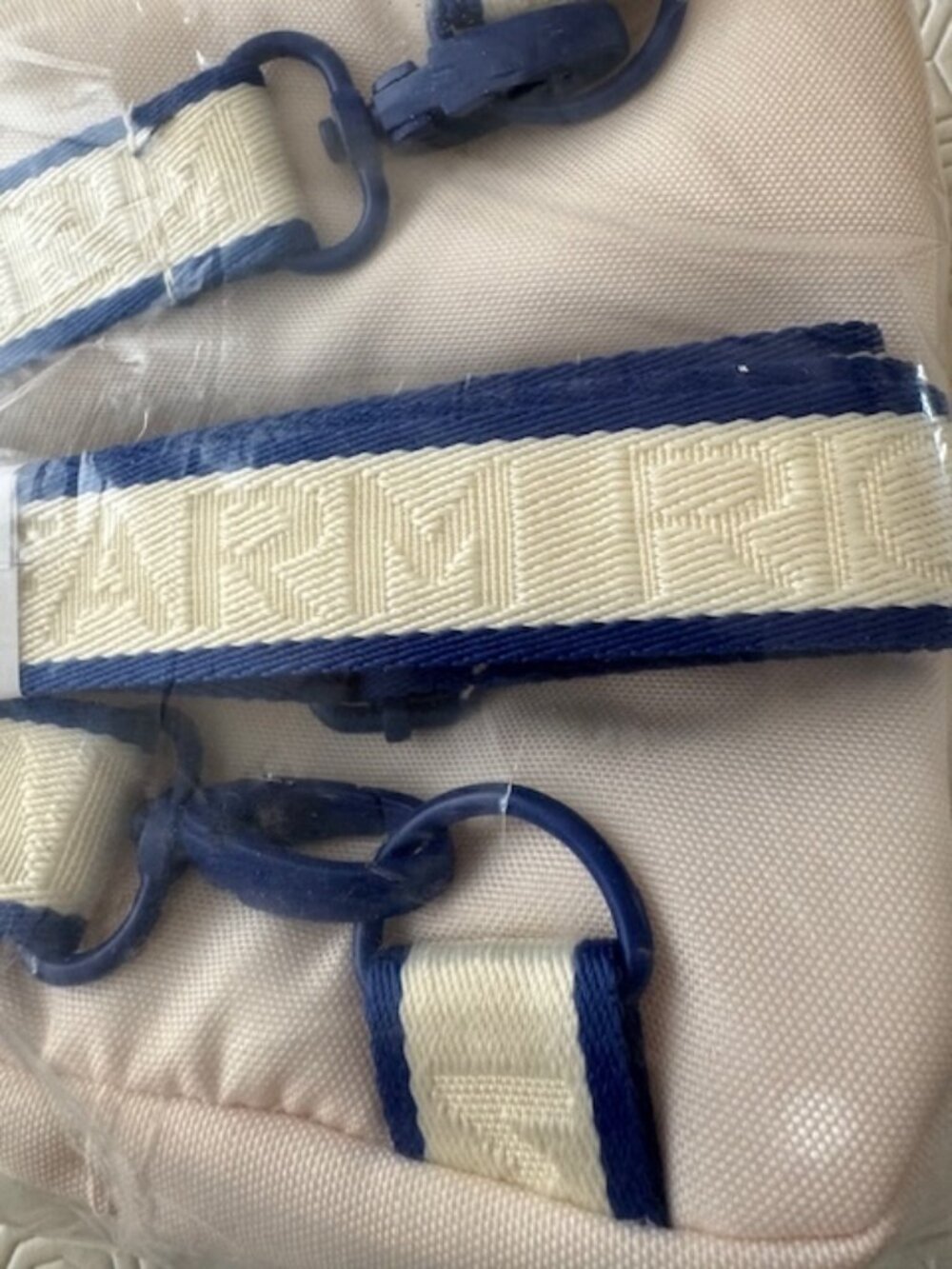 FARM Rio Rio Embroidered Mini Backpack - Picture 7 of 8